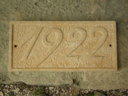 Plaque gravée